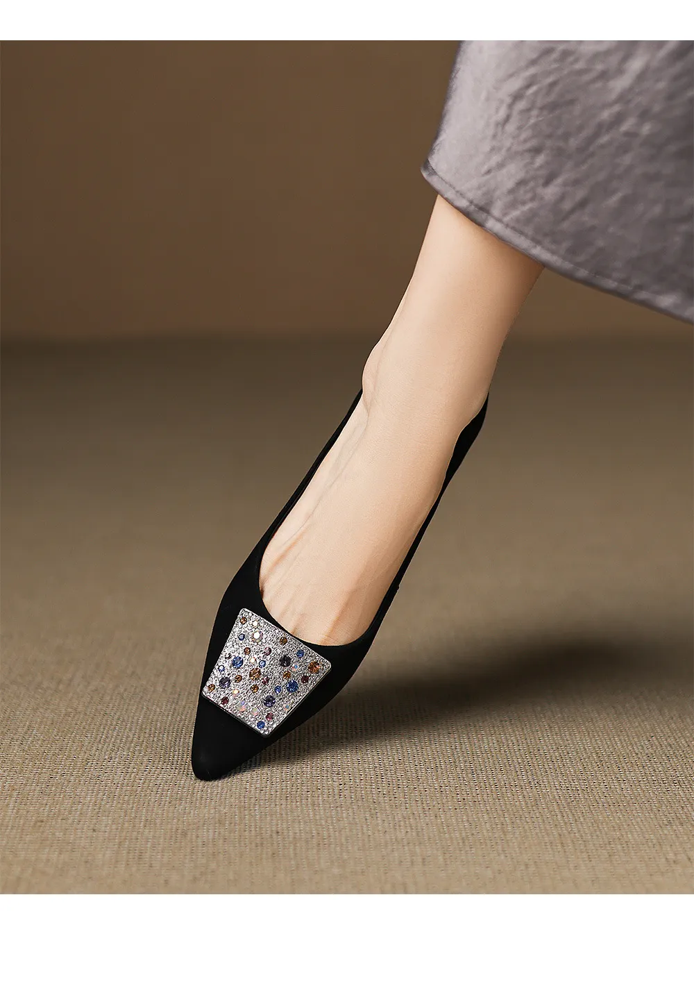 Autumn pointed-toe chunky heel mid-heel flats, low-cut sheepskin rhinestone buckle fashion women's shoes