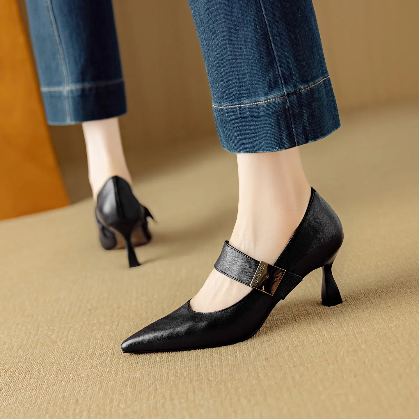 Autumn stiletto heeled pointed-toe low-cut sheepskin French Mary Jane shoes