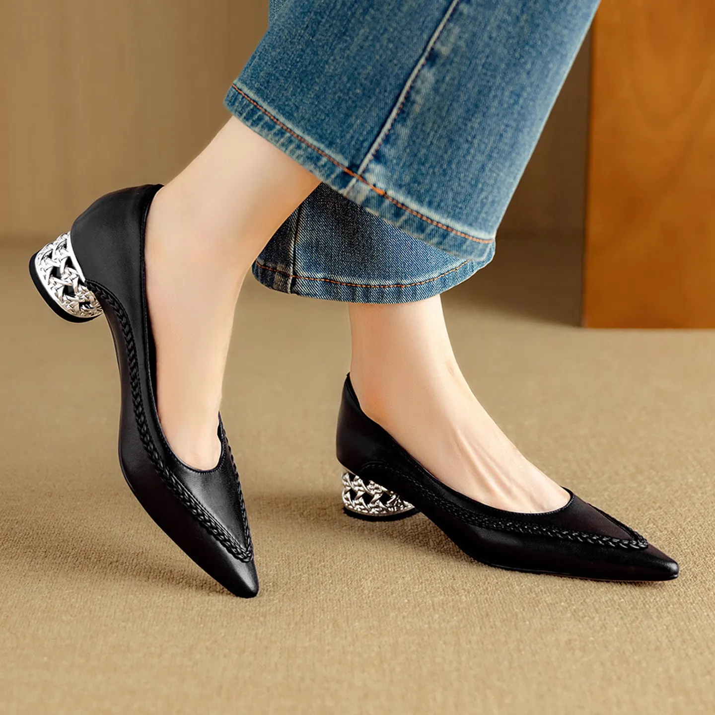 Autumn low-cut pointed toe rhinestone chunky heel French woven fashion women's shoes
