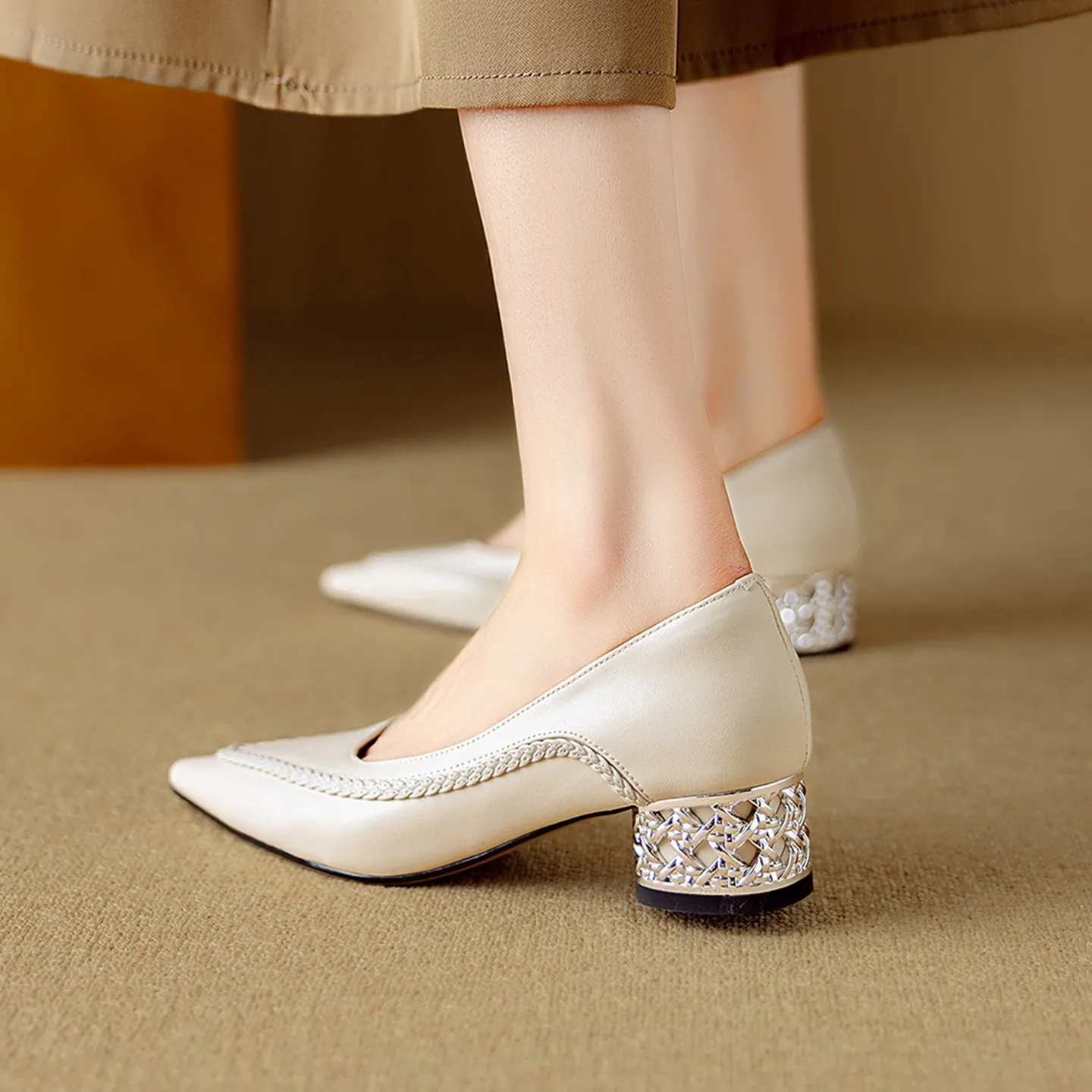 Autumn low-cut pointed toe rhinestone chunky heel French woven fashion women's shoes