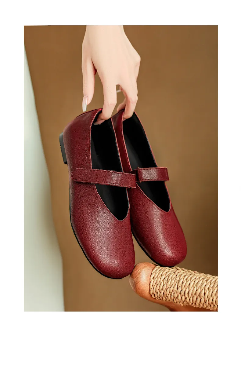 Autumn flat round-toe slip-on shoes, comfortable and soft sheepskin, fashion women's shoes, black, brown, red.