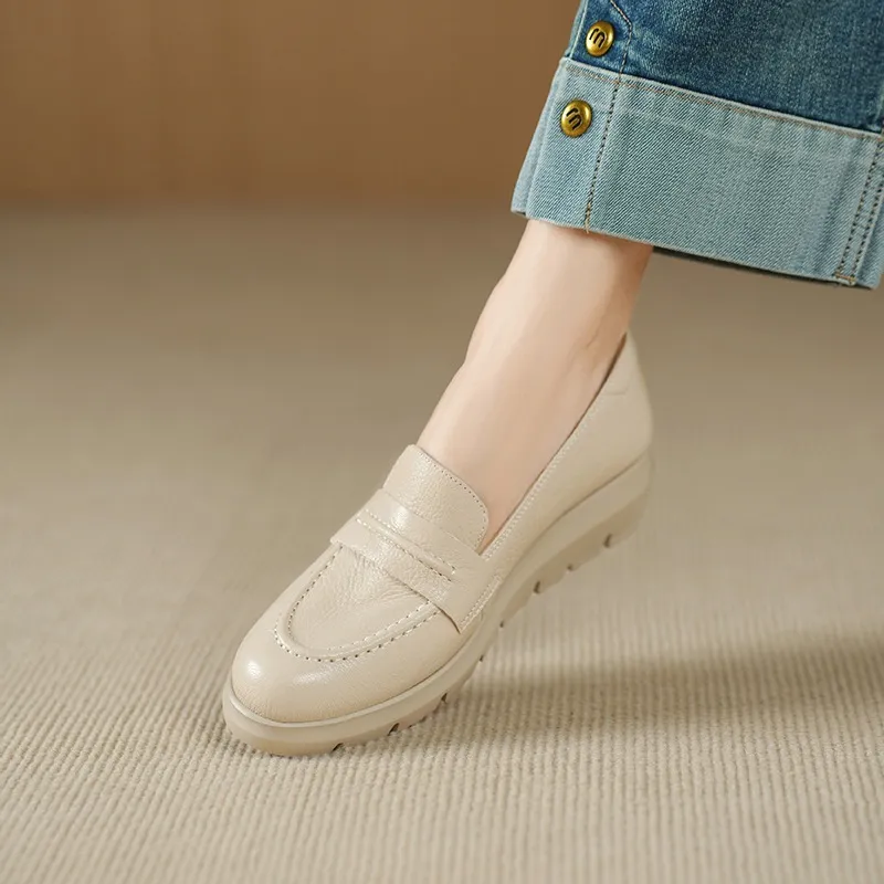 Autumn round-toe slip-on women's shoes with thick soles, wedge heels, and sheepskin leather.