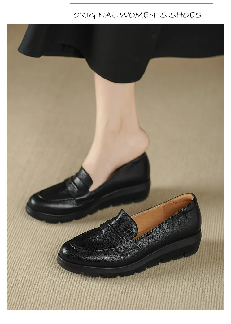 Autumn round-toe slip-on women's shoes with thick soles, wedge heels, and sheepskin leather.