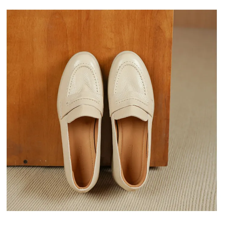 Autumn round-toe slip-on women's shoes with thick soles, wedge heels, and sheepskin leather.