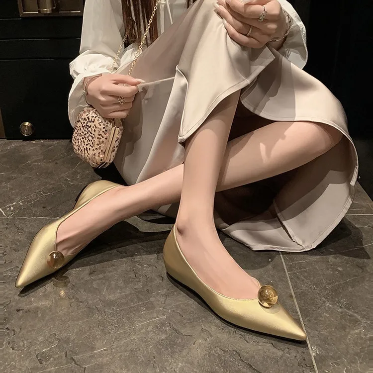 Leather French-style flat shoes, spring and autumn, silver, with hidden wedge heel, pointed toe, elegant women's shoes.