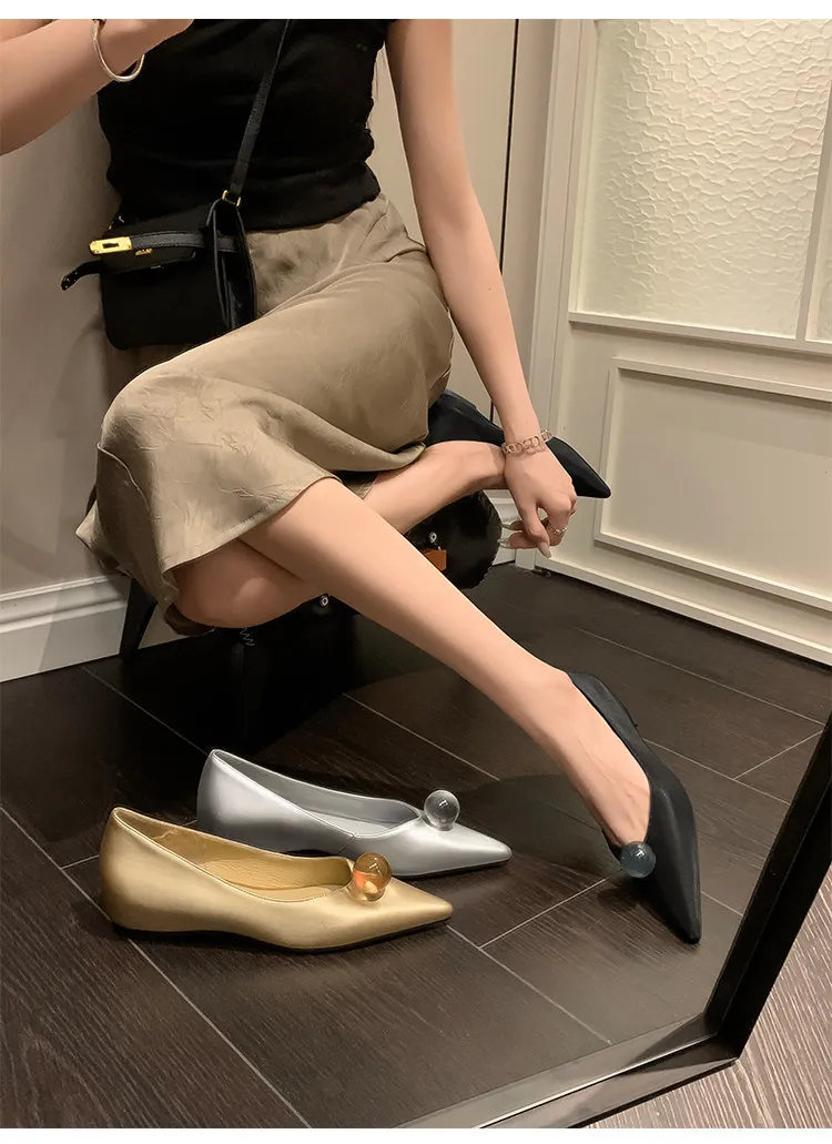 Leather French-style flat shoes, spring and autumn, silver, with hidden wedge heel, pointed toe, elegant women's shoes.