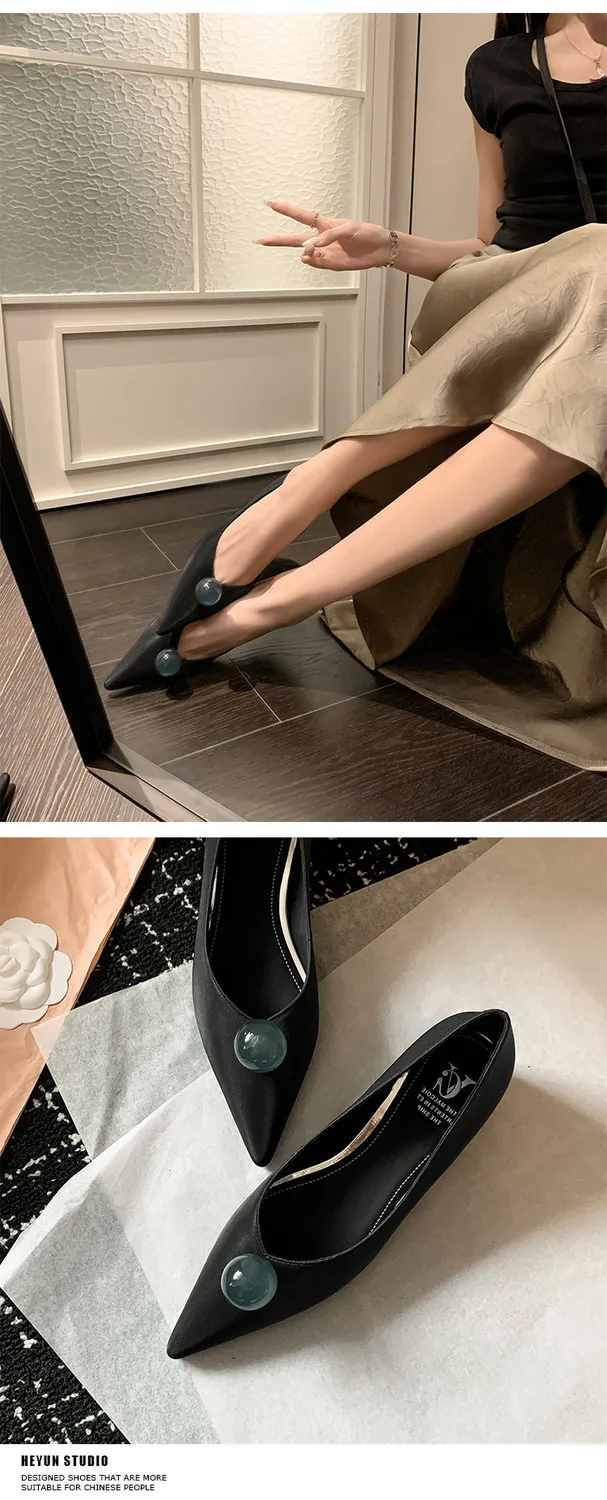 Leather French-style flat shoes, spring and autumn, silver, with hidden wedge heel, pointed toe, elegant women's shoes.