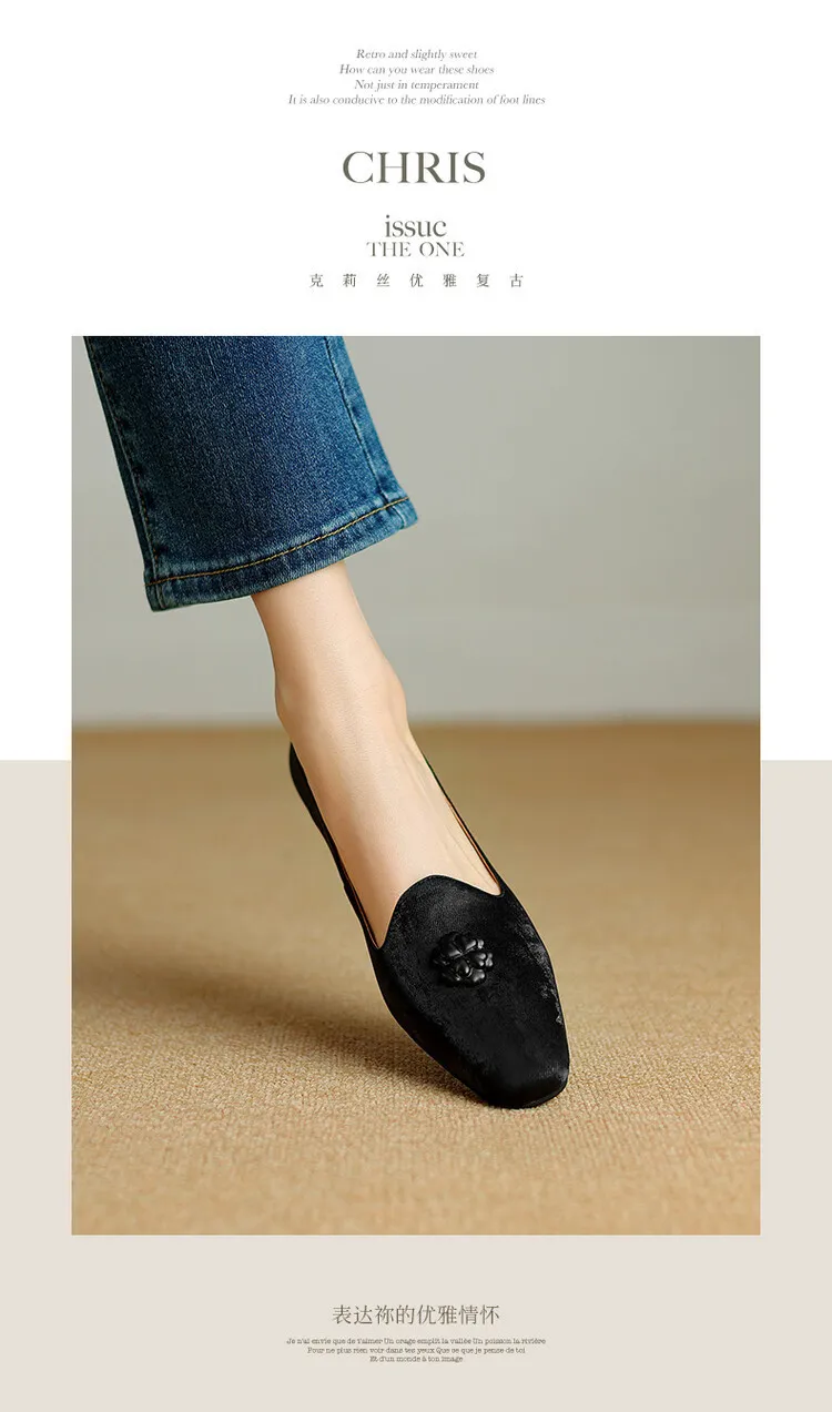Fashionable Spring and Autumn French-style Chinese-style New Chinese style single shoes with skirts, soft soles, and floral decorations.