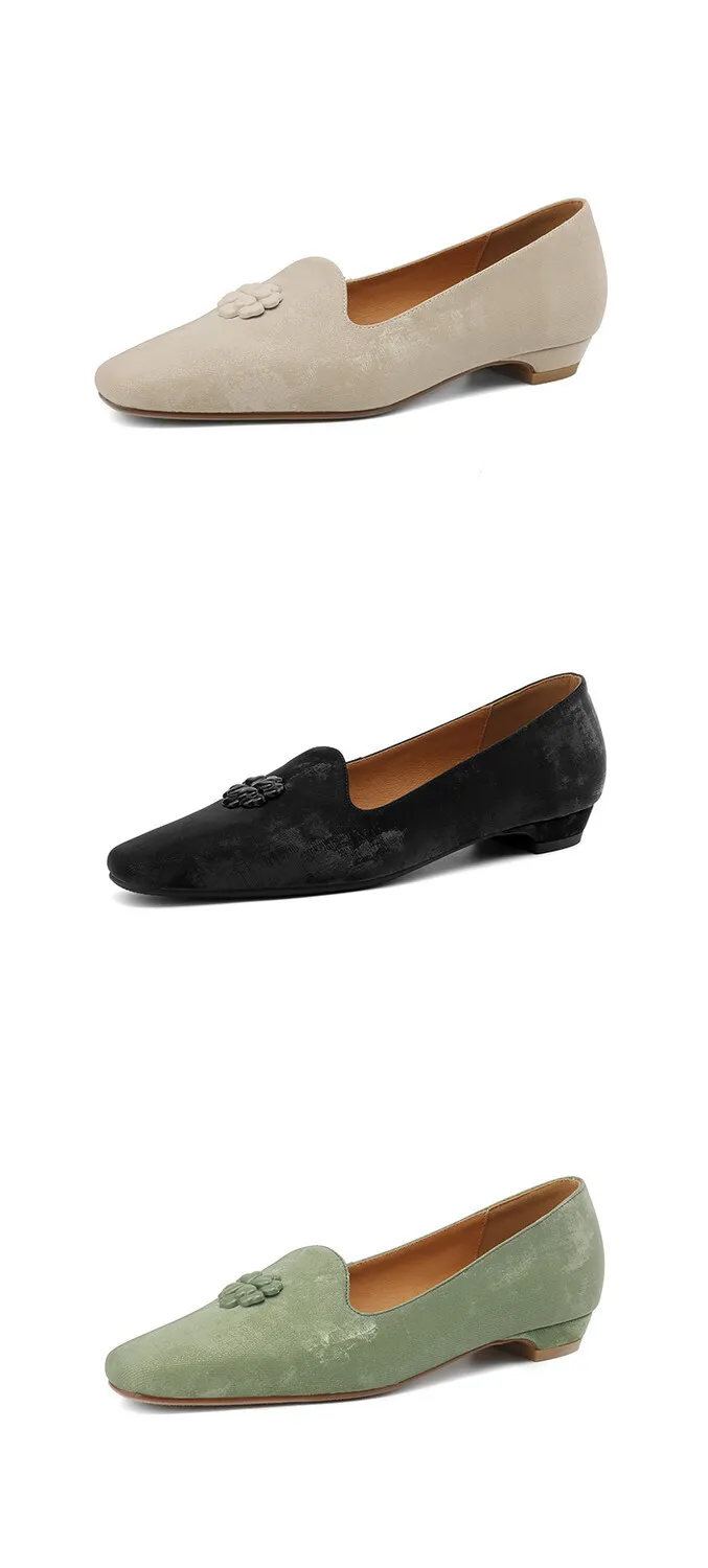 Fashionable Spring and Autumn French-style Chinese-style New Chinese style single shoes with skirts, soft soles, and floral decorations.