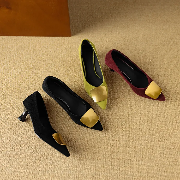 Autumn pointed-toe low-cut single shoes with stiletto heels, French retro style, metal buckle women's shoes, 9-3L