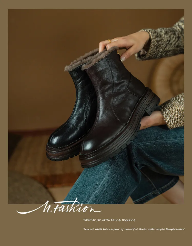 Winter round-toe snow boots, thick sole, chunky heel, high heel, back zipper, simple lamb wool women's boots