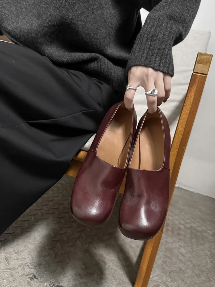Autumn/Winter Mid-Heel Round Toe Distressed Leather Shoes, Soft and Comfortable Top-Grain Cowhide, Chunky Heel Women's Shoes