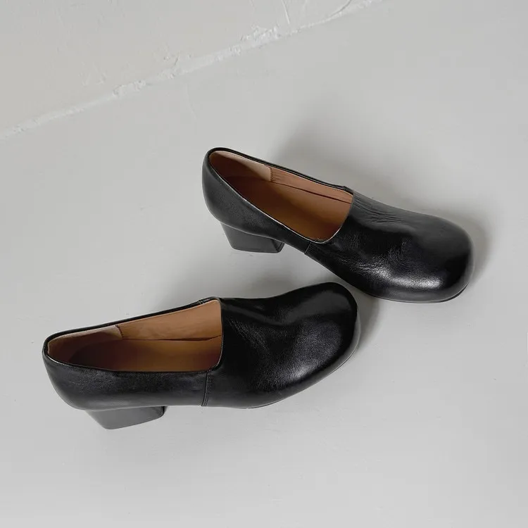 Autumn/Winter Mid-Heel Round Toe Distressed Leather Shoes, Soft and Comfortable Top-Grain Cowhide, Chunky Heel Women's Shoes