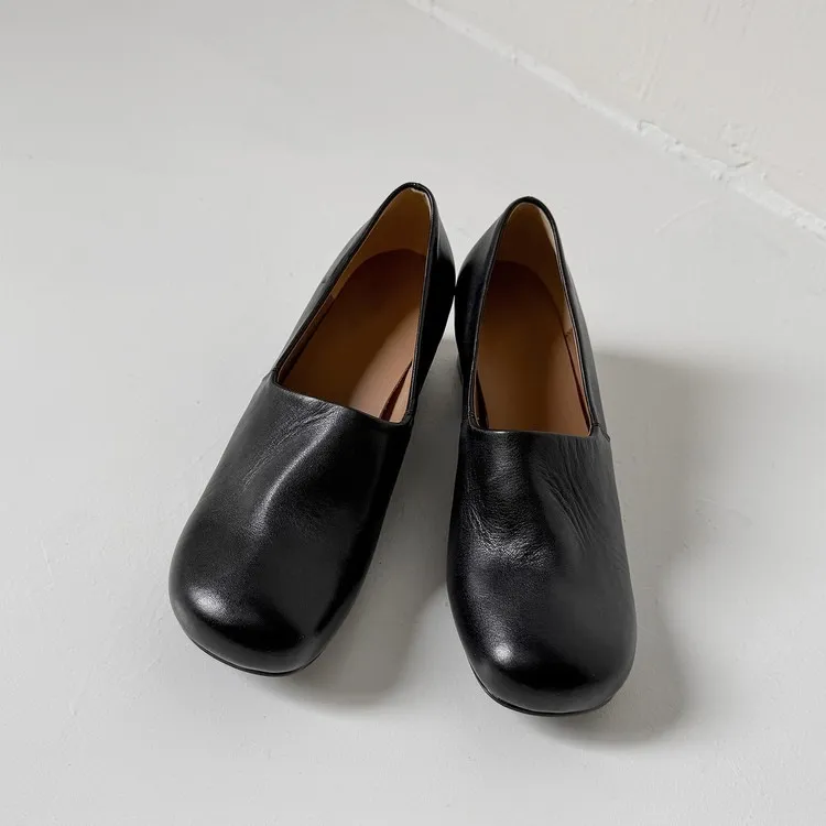 Autumn/Winter Mid-Heel Round Toe Distressed Leather Shoes, Soft and Comfortable Top-Grain Cowhide, Chunky Heel Women's Shoes