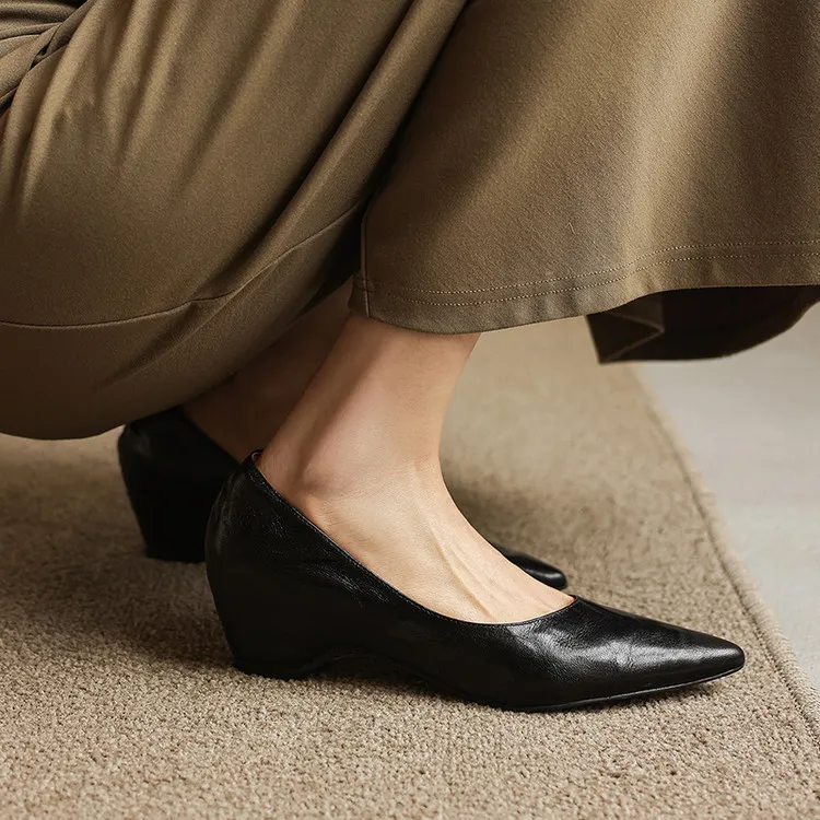 Early Spring Single Shoes Pointed Toe Wedge Heel Slip-on High Heel Fashion Women's Shoes 2-10m Style - Black 34