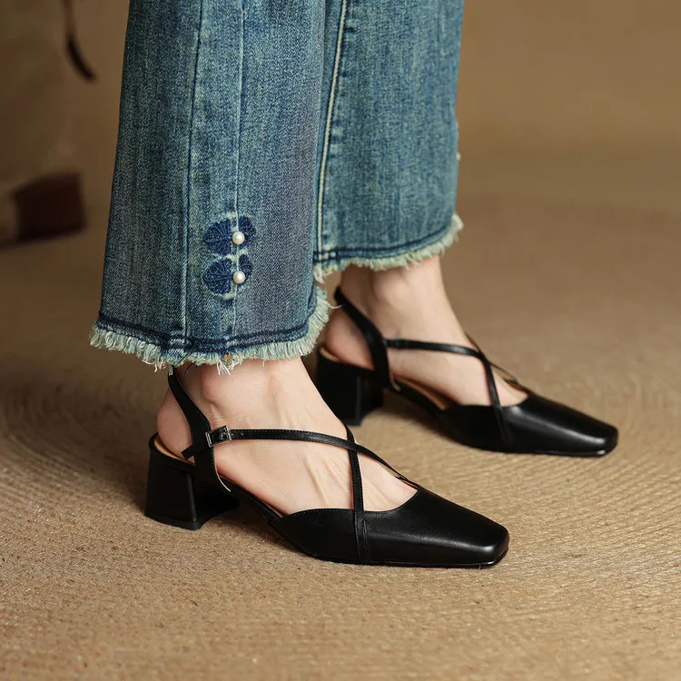 Real-life video of women's spring/summer cross-strap sandals, square toe, chunky heel, mid-to-high heel, cowhide fashion shoes. - Black 34