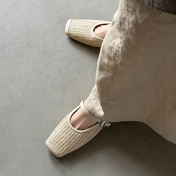 Summer slippers, square toe, closed toe, woven fashion women's shoes, off-white/brown, 3-19d - Off-white apricot 34