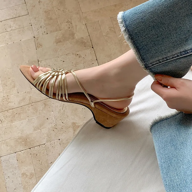 Summer pointed-toe high-heeled wedge sandals, fashion women's shoes, 4-6R, stylish sandals and slippers - Gold 34