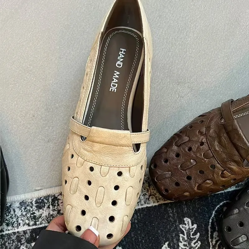 Summer and autumn openwork clogs, comfortable soft soles, slip-on casual breathable mom shoes, flat single shoes for women. - Milkshake White 34