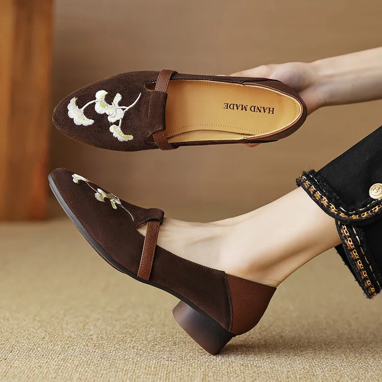 New Chinese style hand-embroidered pink loafers for women, perfect for spring and autumn, paired with skirts and sheepskin shoes, style 3-21t. - Brown 34