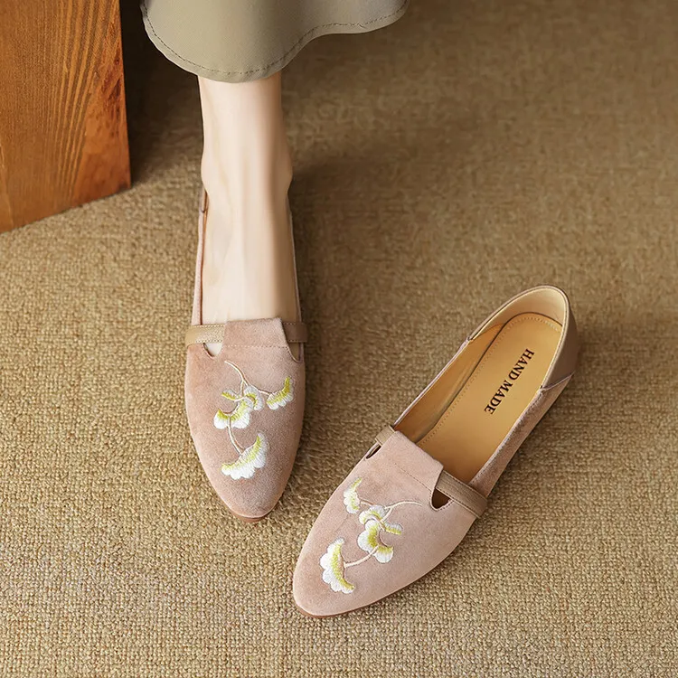 New Chinese style hand-embroidered pink loafers for women, perfect for spring and autumn, paired with skirts and sheepskin shoes, style 3-21t. - Pink 34