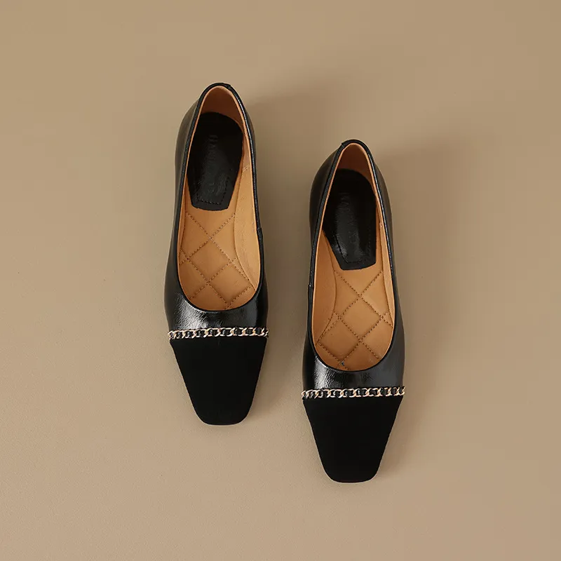 High-volume selling style, elegant flat women's shoes for spring and autumn, soft-soled, stylish, chain-link, color-blocked, Chanel-style single shoes. - Versatile - Black 34