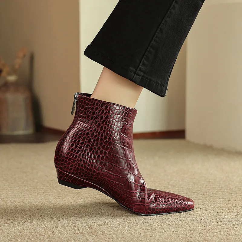 Autumn/Winter Square Toe Chunky Heel Low Heel Ankle Boots, Crocodile Pattern Cowhide, Back Zipper, Comfortable Fashion Women's Boots - Burgundy velvet lining 34