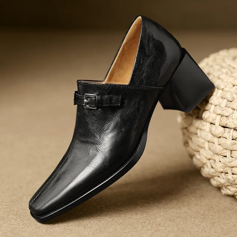 Women's French square-toe high-heeled Mary Jane shoes, plus size, retro style. - Black 34