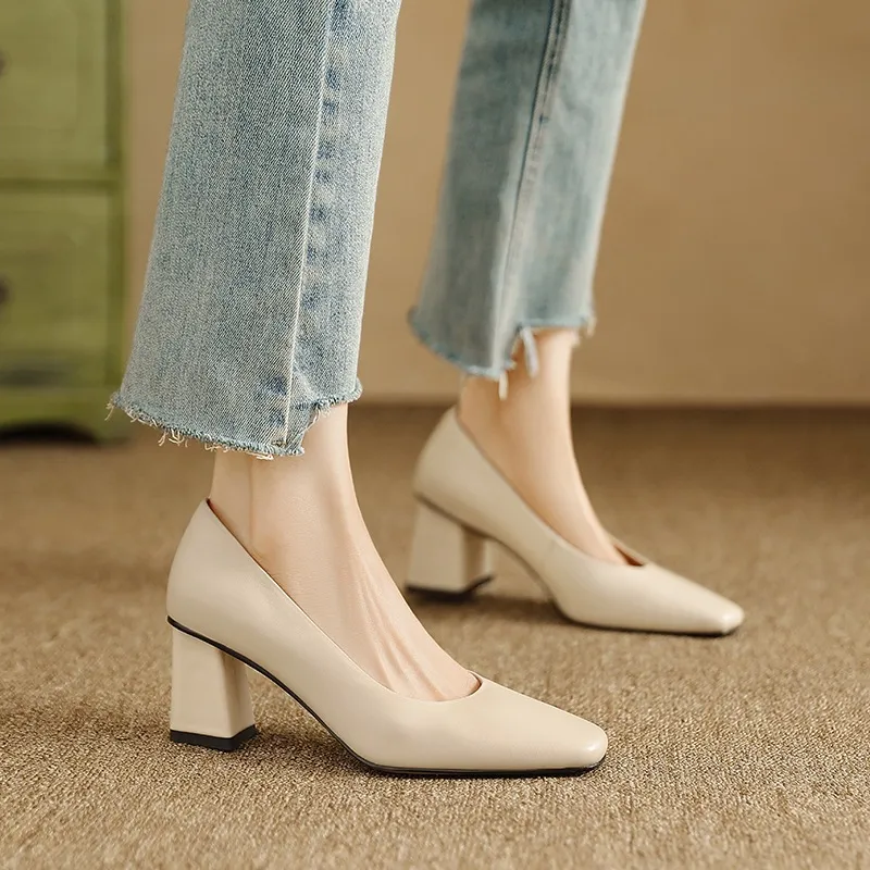 Spring/Summer Square Toe Chunky Heel High-Heeled Low-Cut Women's Fashion Shoes in Sheepskin, Black and Off-White - Off-white 34