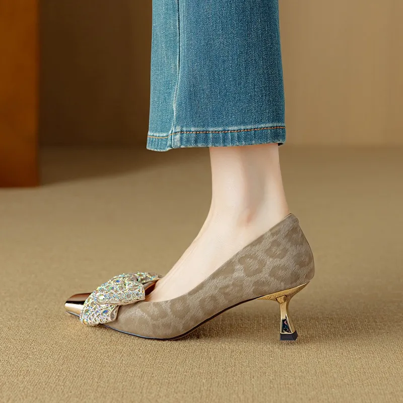 Spring/Summer Single Shoes, Square Toe, Shallow Mouth, Bow, Fairy Style, Metallic Iron Toe Women's Shoes - Apricot. 34