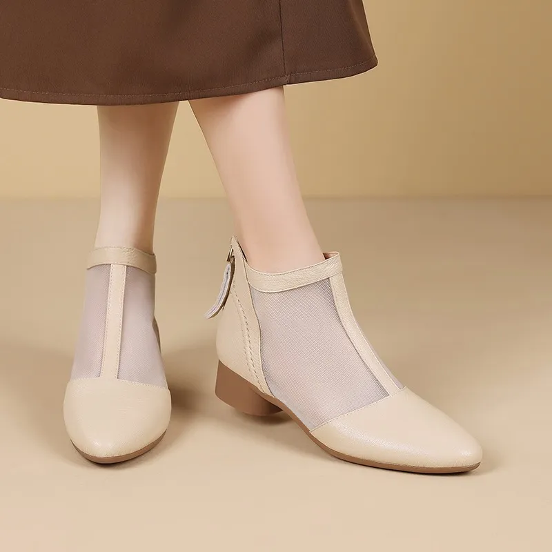 Soft-soled sheepskin retro hollowed-out breathable mesh sandals, summer flat ankle boots, spring and autumn single boots, women's shoes - Off-white 34