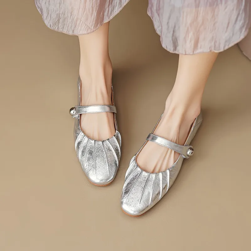 Spring and Autumn Round Toe Flat Shoes Soft Leather Comfortable Women's Shoes - Silver 34