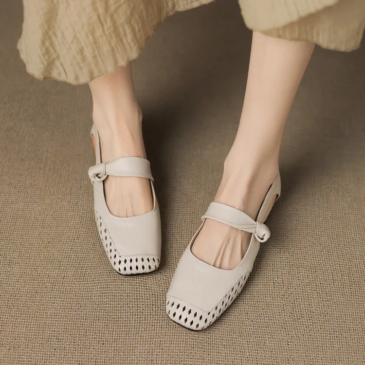 Sheepskin 2cm low heel hollow openwork women's shoes spring and summer square toe single shoes, sizes 34-40 chunky heel 5-26J - Off-white 34