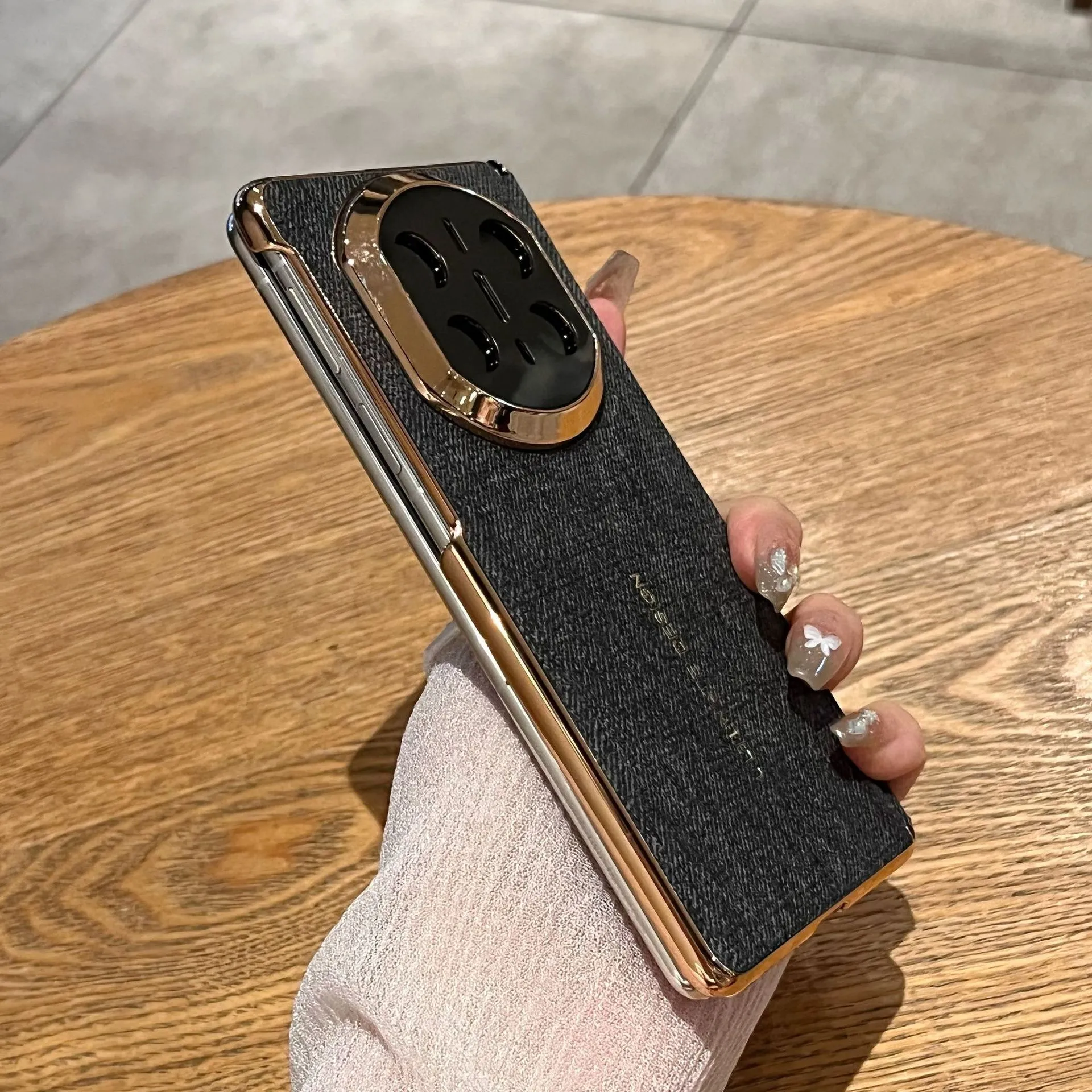 Compatible with Huawei Mate X7 phone case, instantly transforms Mate X6 into X7 vegan leather denim texture electroplated hinge drop-proof protective case.