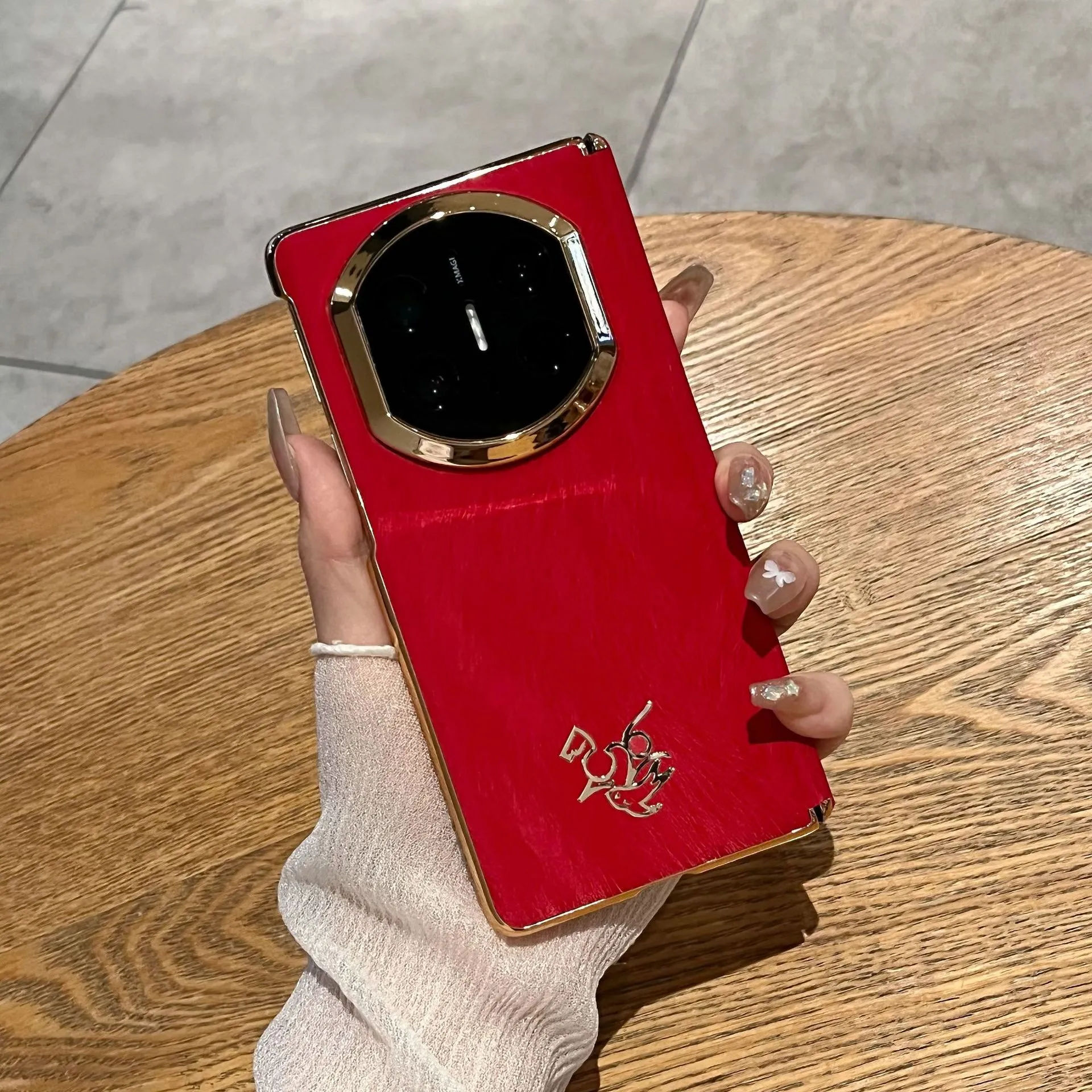 Compatible with Huawei Mate X7 phone case, instantly transforms Mate X6 into X7 vegan leather Year of the Horse case, electroplated hinge, drop-proof protective case.