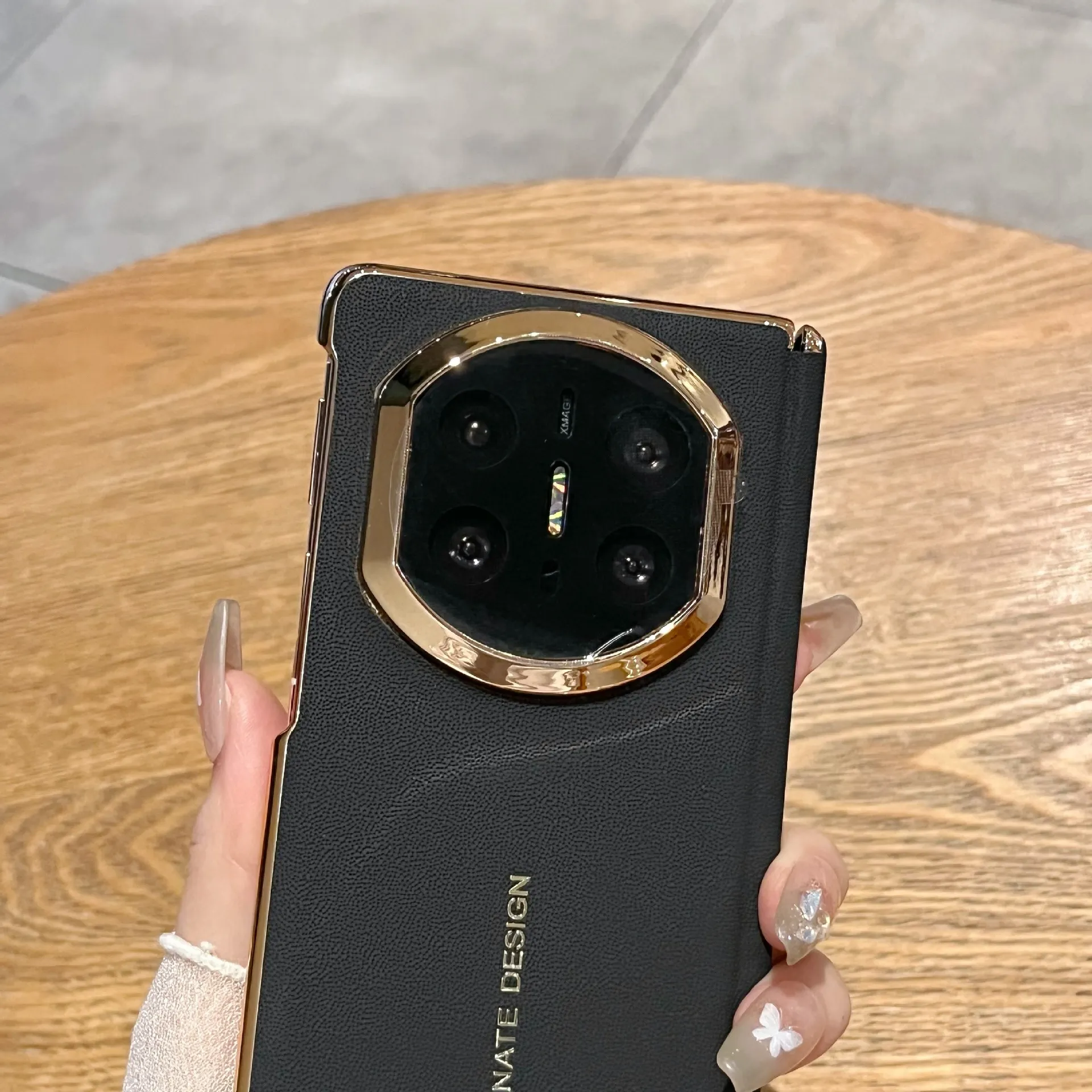 Compatible with Huawei Mate X7 phone case, instantly transforms Mate X6 into X7 vegan leather-feel electroplated hinge drop-proof protective case.