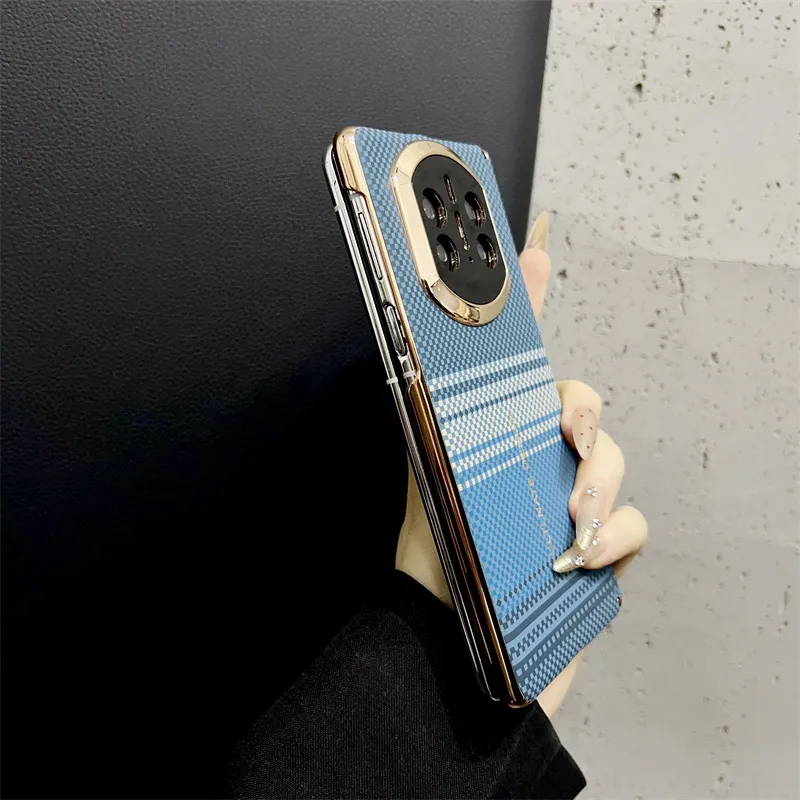 Compatible with Huawei Mate X7 phone case, Mate X7 carbon fiber texture, stylish ultra-thin drop-proof protective case