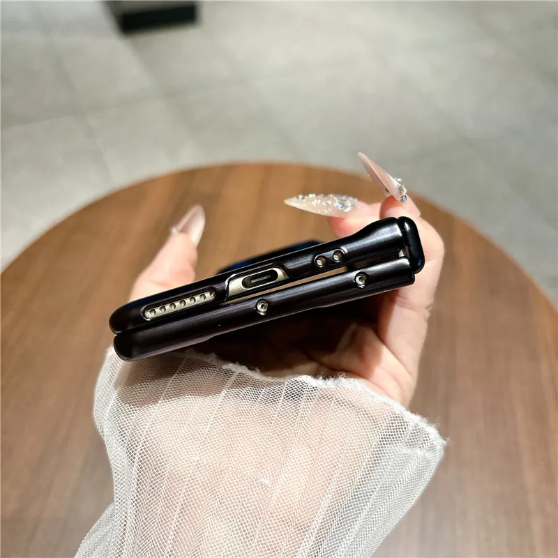 Compatible with Huawei Mate X7 phone case, MATEX6 foldable screen, light luxury electroplated magnetic charging hinge, drop-proof protective case