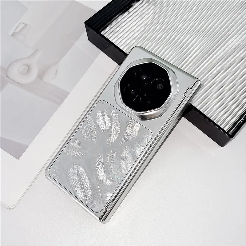 Compatible with Huawei MATE X7 and Mate X6 foldable screen, electroplated, built-in magnetic, stylish drop-proof protective case.