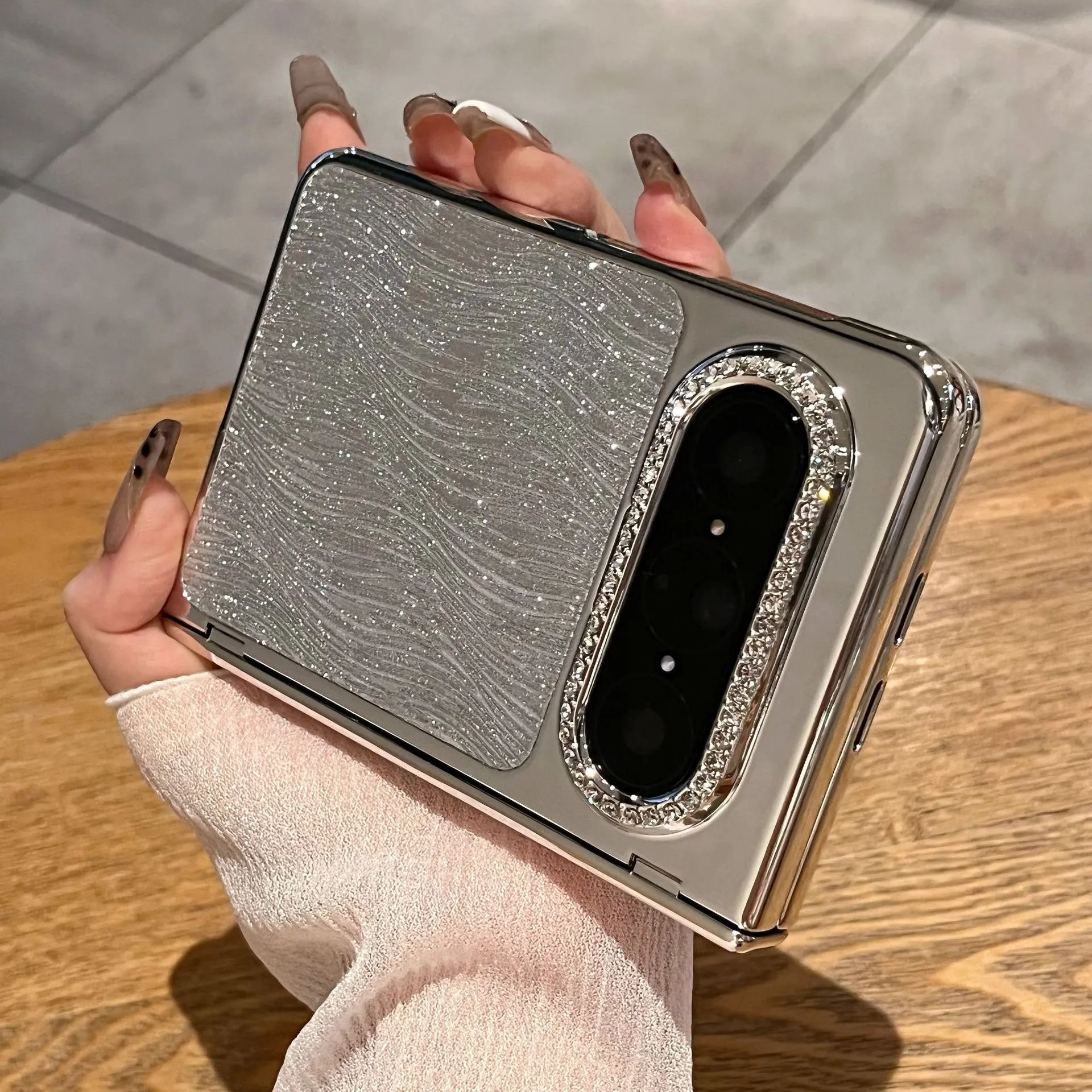 Huawei Pura X Max Phone Case, PURA X MAX Foldable Wave Glitter Electroplated Vegan Leather, Drop-Proof and Suitable