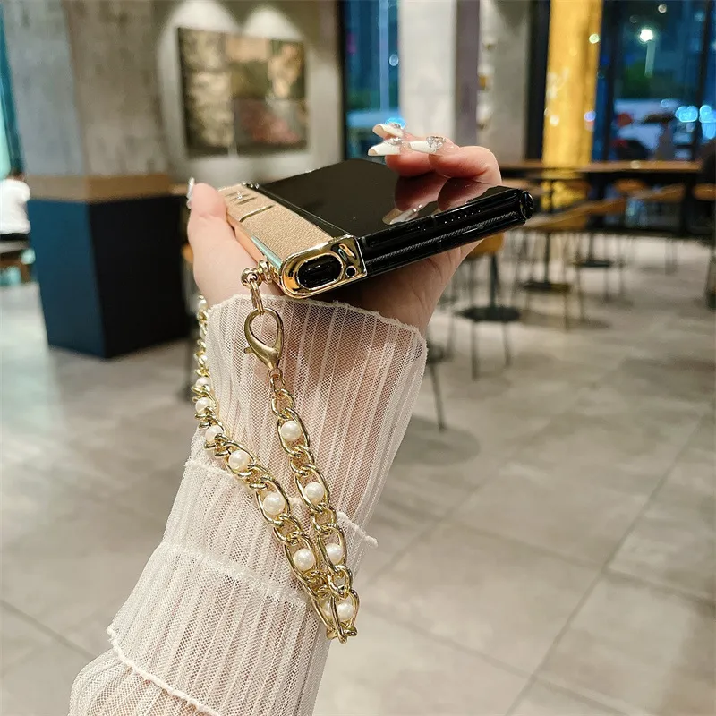 Compatible with Honor V Purse phone case, v purse luxury premium leather case frame case bracelet anti-drop protective case
