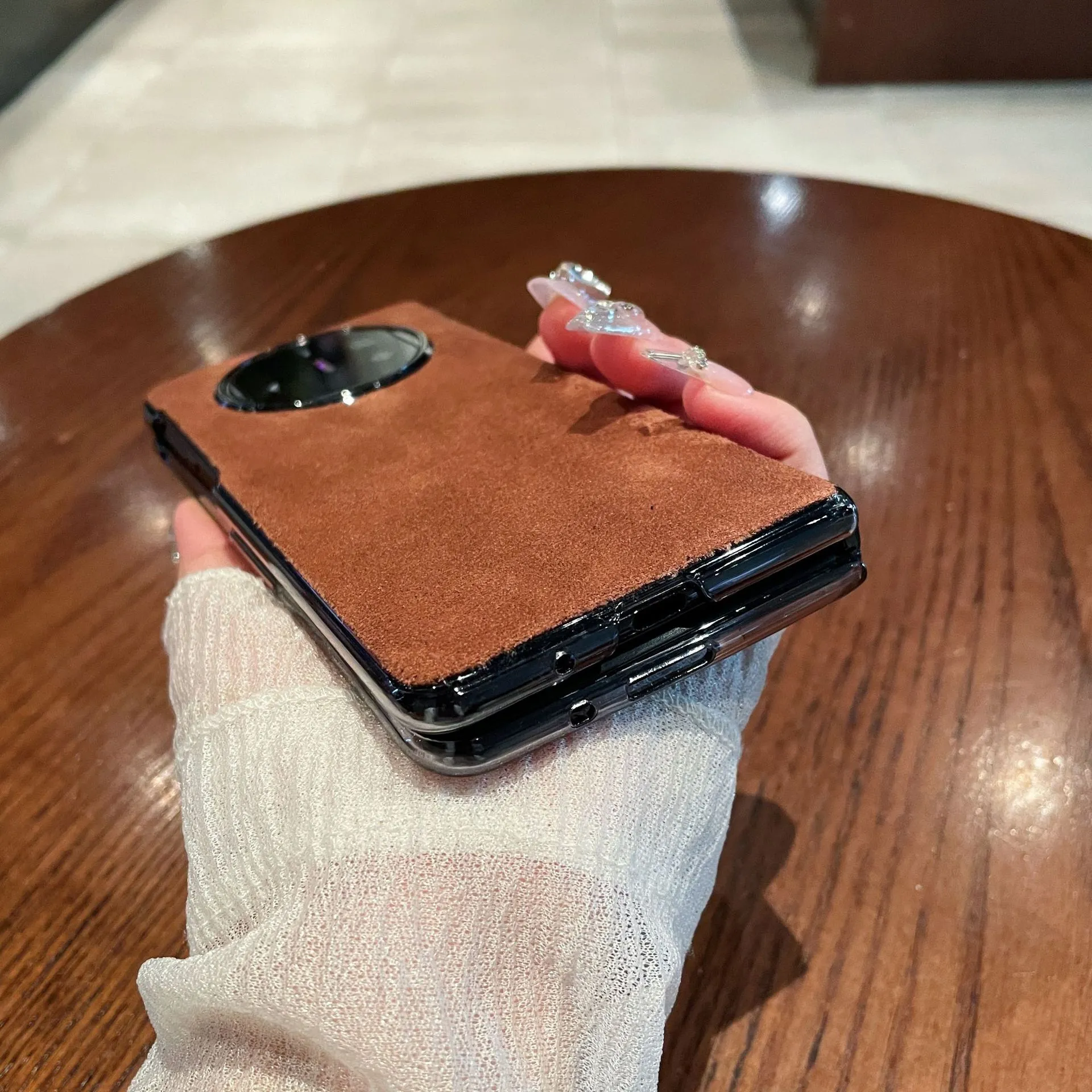 Compatible with Huawei Mate X5 phone case, MATE X5 folding solid color leather light luxury anti-drop protective case stand 5G