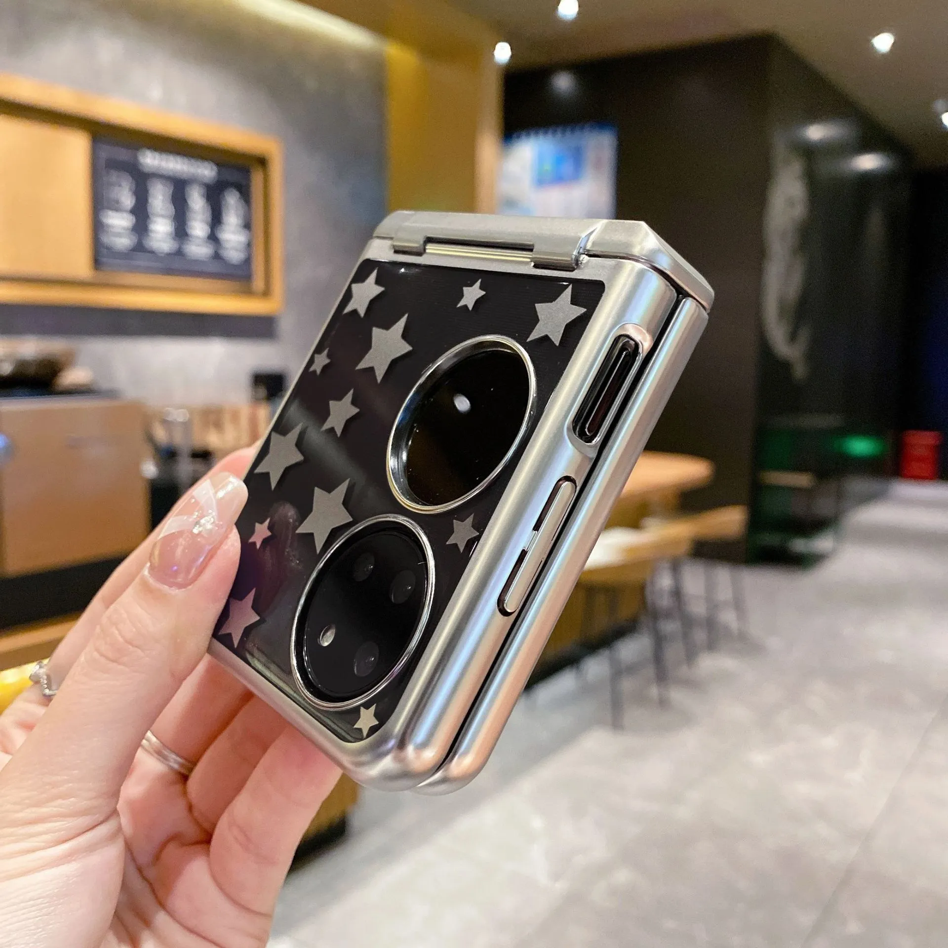 Huawei P50 Pocket phone case, foldable screen hinge, electroplated transparent, P50 treasure box, full-coverage stand, drop-proof and suitable.