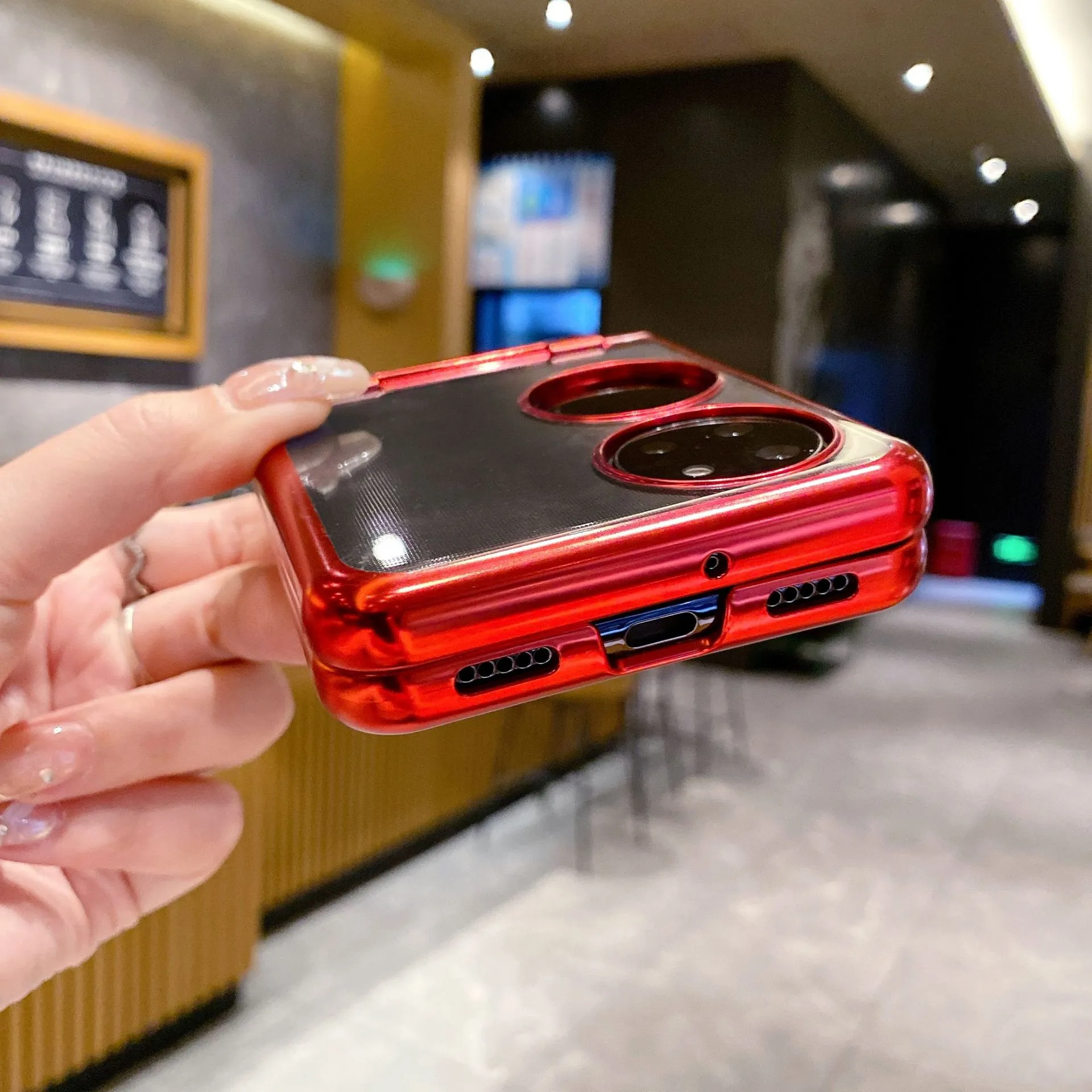 Huawei P50 Pocket phone case, foldable screen electroplated transparent protective case, P50 hinge bracket, drop-proof case.