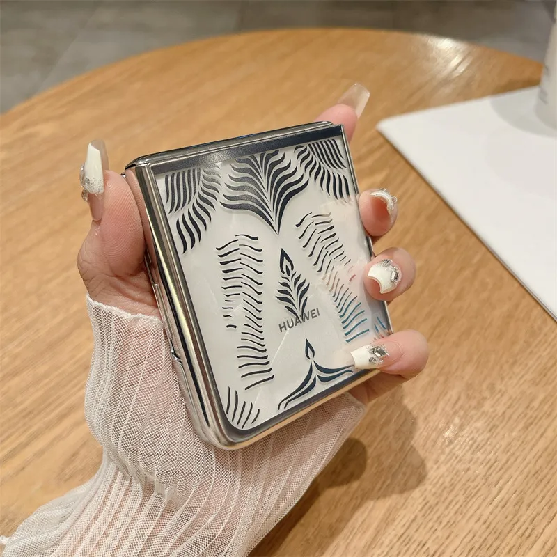 Huawei Pocket 2 foldable screen electroplated transparent case, P50 treasure box angel wing anti-drop case, suitable for drop protection.