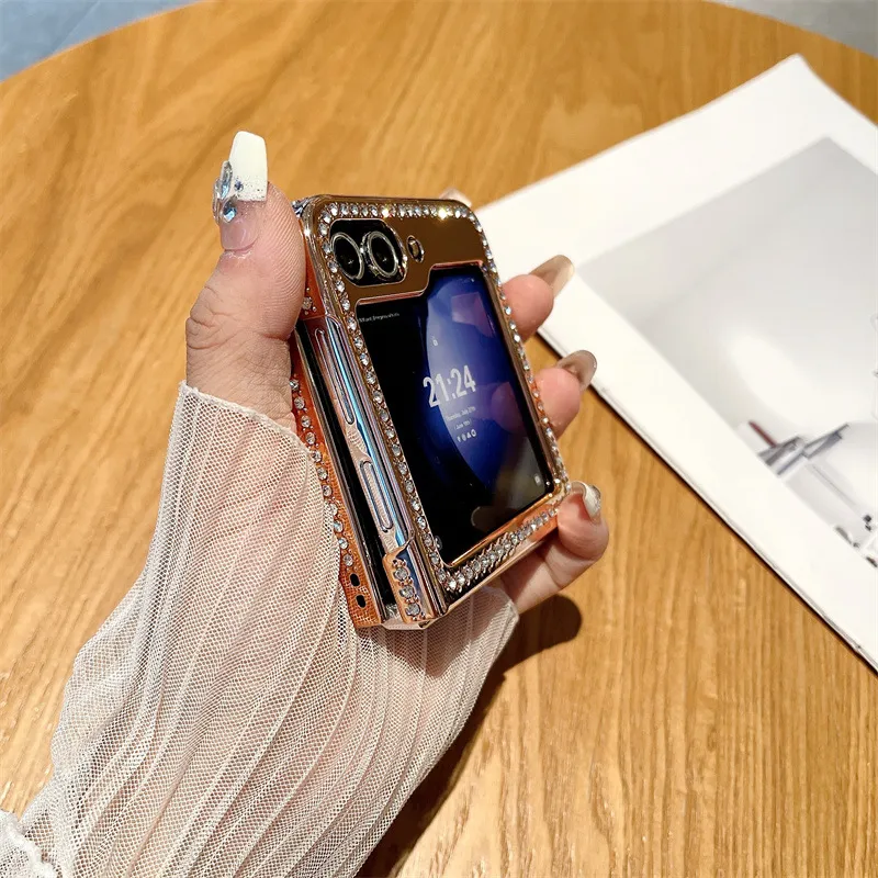 Compatible with Samsung ZFlip 7FE phone case, ZFLIP 6 foldable screen diamond glitter full-coverage drop-proof protective leather case