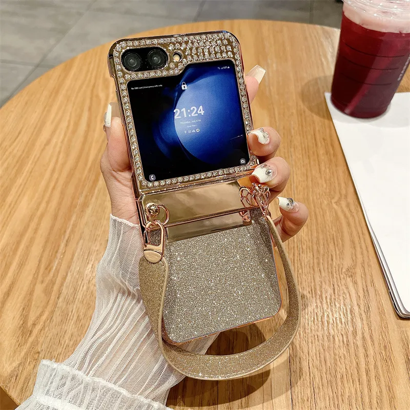 Compatible with Samsung ZFlip 6 phone case, ZFLIP 5 foldable screen glitter wrist strap, full-coverage drop-proof protective leather case
