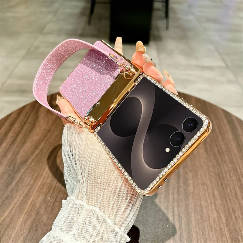 Compatible with Samsung ZFlip 8 phone case, ZFLIP 7 foldable screen glitter wrist strap, full-coverage drop-proof protective leather case