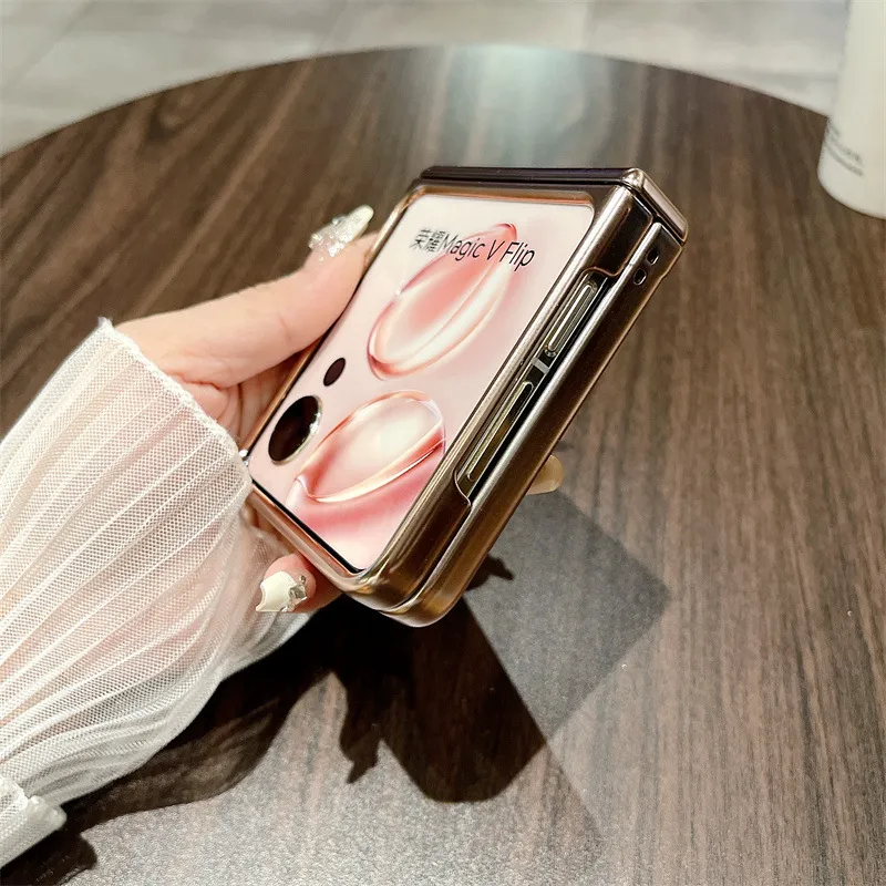 Suitable for Honor Magic V Flip phone cases with foldable screens, featuring luxurious electroplated hinges and shockproof protection.