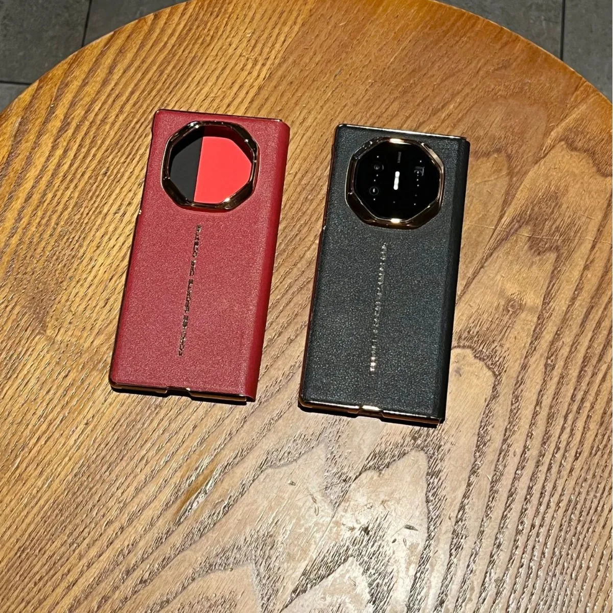 Compatible Huawei MATEXT phone case, smart leather case with screen stand, folding, full-coverage, drop-proof protective case.